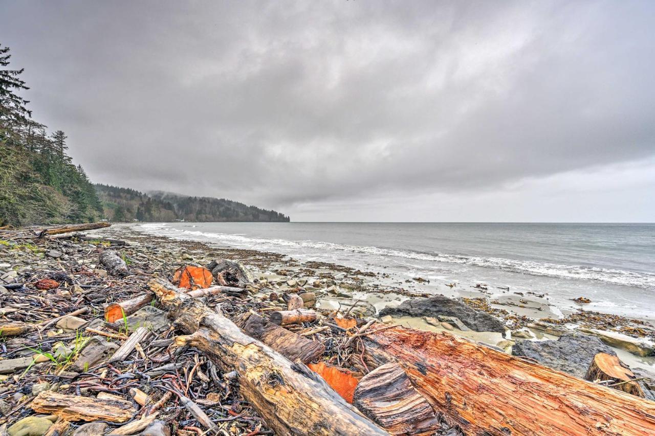 Waterfront Sekiu Escape - 9 Mi To Neah Bay! Villa Bagian luar foto