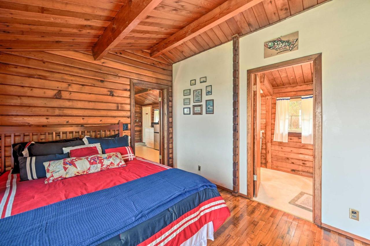 Waterfront Sekiu Escape - 9 Mi To Neah Bay! Villa Bagian luar foto